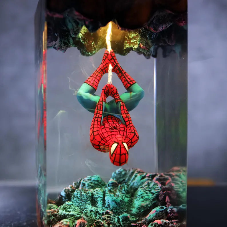 Lampe résine Spiderman