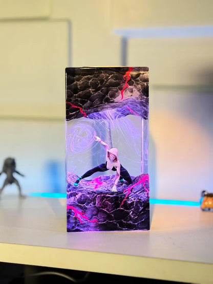 Lampe résine Gwen Stacy