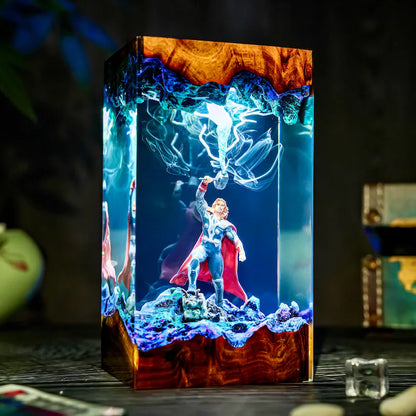 Lampe résine Thor