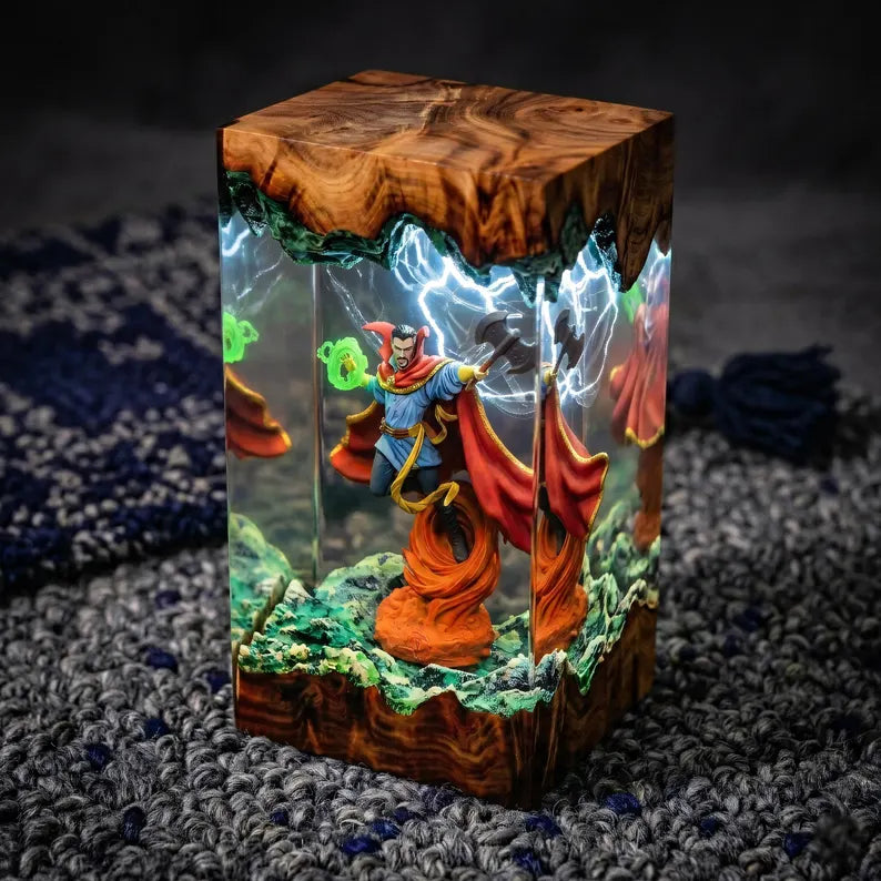 Lampe résine Dr Strange