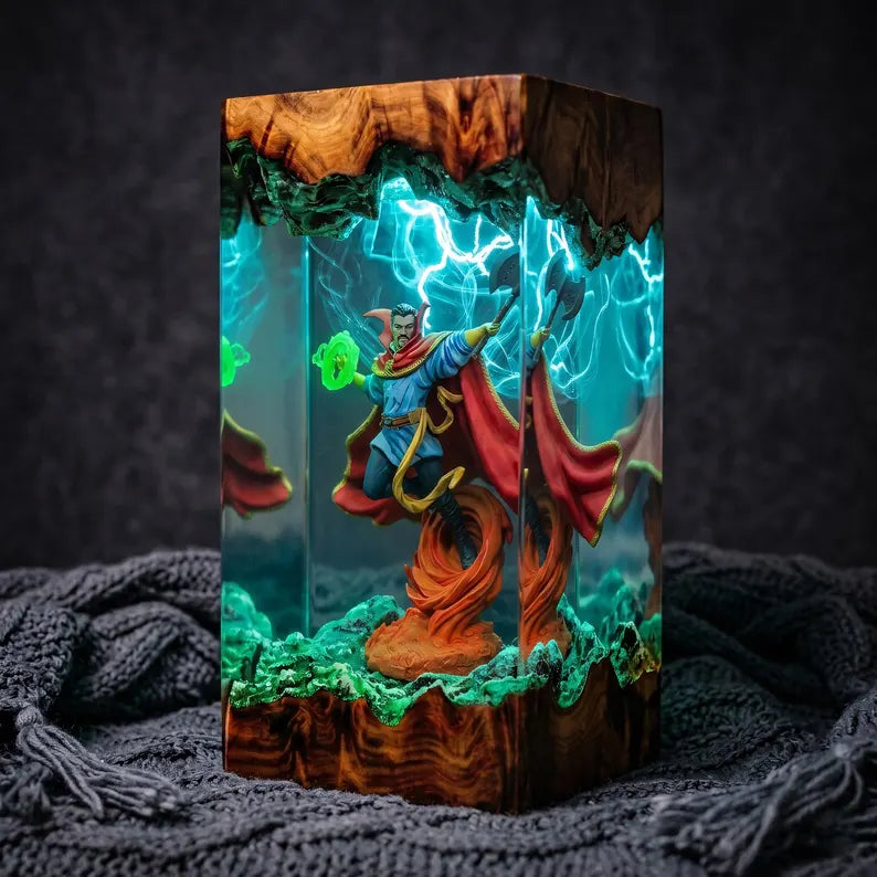 Lampe résine Dr Strange
